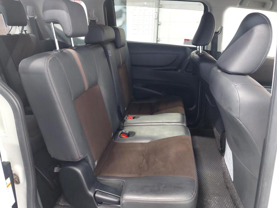 Toyota Sienta II Рестайлинг Пермь  - изображение 15