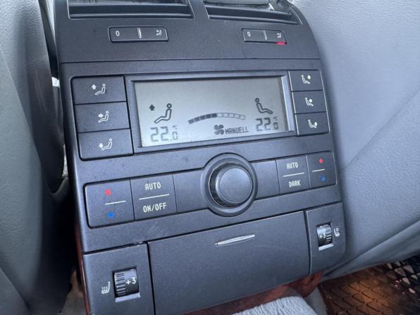 Volkswagen Phaeton I с пробегом 2003 года, цена 694 990 рублей, 218146 км, седан, Автокод Объявления