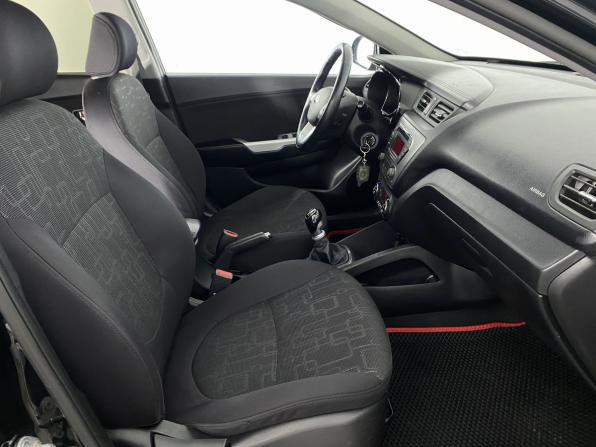 Kia Rio III с пробегом 2013 года, цена 750 000 рублей, 180793 км, хэтчбек, Автокод Объявления