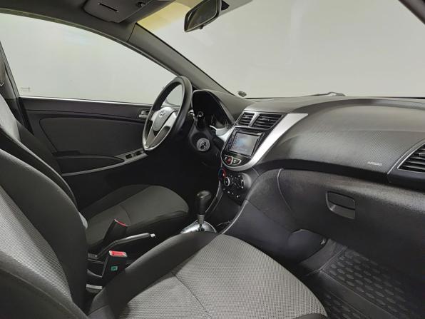 Hyundai Solaris I с пробегом 2011 года, цена 655 000 рублей, 155161 км, седан, Автокод Объявления