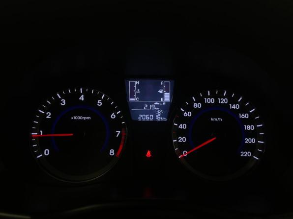 Hyundai Solaris I Рестайлинг с пробегом 2016 года, цена 832 000 рублей, 205000 км, седан, Автокод Объявления