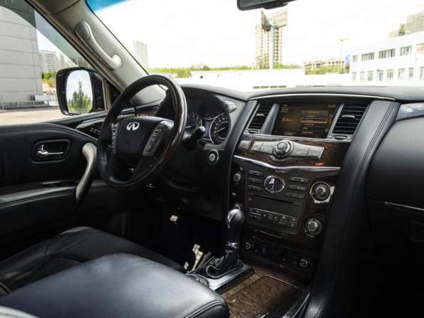Infiniti QX56 II с пробегом 2012 года, цена 2 045 000 рублей, 192929 км, внедорожник, Автокод Объявления
