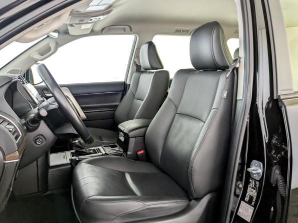 Toyota Land Cruiser Prado 150 Series Рестайлинг 3 с пробегом 2021 года, цена 6 799 000 рублей, 64128 км, внедорожник, Автокод Объявления