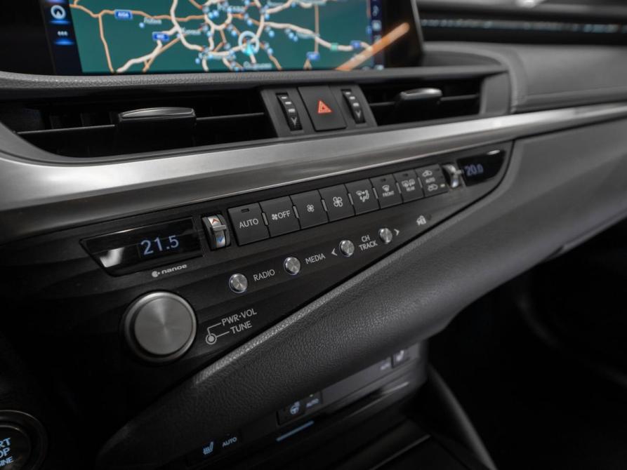 Lexus ES VII Москва  - изображение 22
