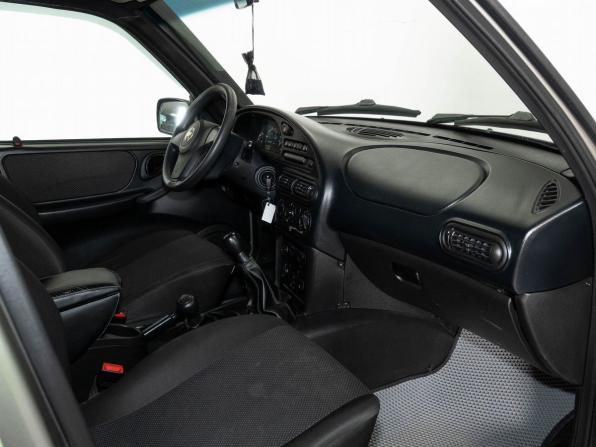 Chevrolet Niva I Рестайлинг с пробегом 2020 года, цена 845 000 рублей, 106589 км, внедорожник, Автокод Объявления