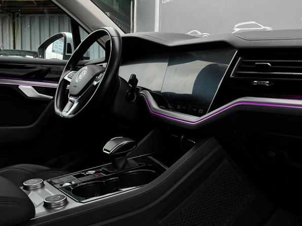 Volkswagen Touareg III с пробегом 2019 года, цена 4 396 400 рублей, 97019 км, внедорожник, Автокод Объявления