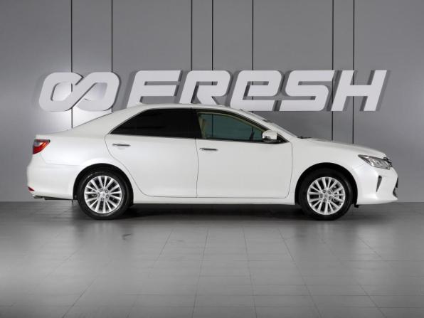 Toyota Camry VII (XV50) Рестайлинг с пробегом 2015 года, цена 2 490 000 рублей, 69295 км, седан, Автокод Объявления