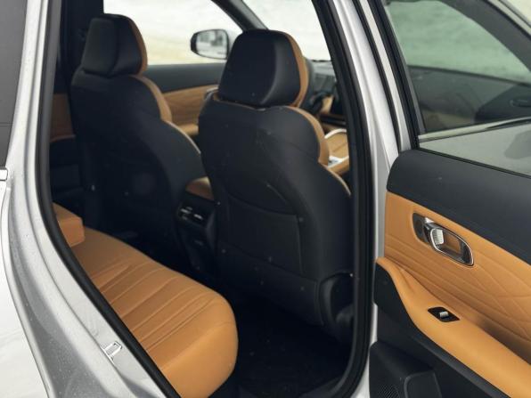 Новый Geely EX5 EM-i 2026 года, цена 3 974 990 рублей, внедорожник, Автокод Объявления