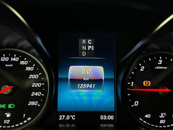 Mercedes-Benz V-Класс III (W447) Рестайлинг с пробегом 2021 года, цена 5 200 000 рублей, 135940 км, минивэн, Автокод Объявления