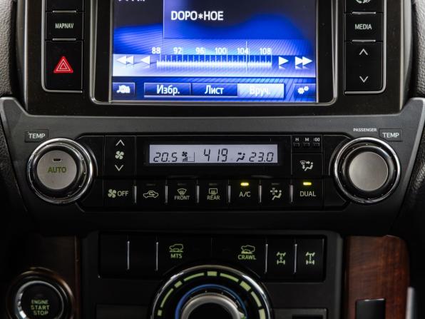 Toyota Land Cruiser Prado 150 Series Рестайлинг 1 с пробегом 2015 года, цена 3 648 000 рублей, 136090 км, внедорожник, Автокод Объявления