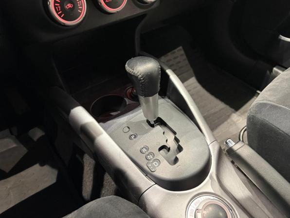 Mitsubishi Outlander II с пробегом 2007 года, цена 629 000 рублей, 318872 км, внедорожник, Автокод Объявления