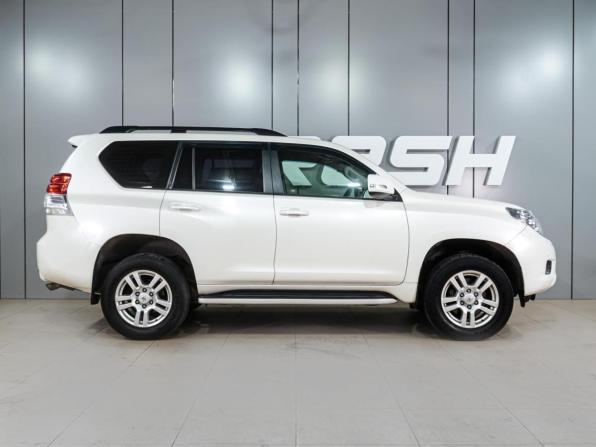 Toyota Land Cruiser Prado 150 Series с пробегом 2010 года, цена 2 399 000 рублей, 299862 км, внедорожник, Автокод Объявления