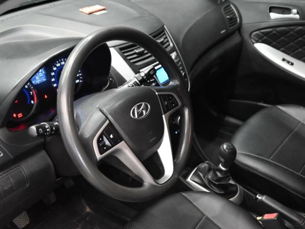 Hyundai Solaris I с пробегом 2014 года, цена 850 000 рублей, 142409 км, хэтчбек, Автокод Объявления