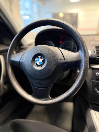 BMW 1 серии I (E81/E82/E87/E88) Рестайлинг с пробегом 2010 года, цена 929 000 рублей, 214782 км, хэтчбек, Автокод Объявления