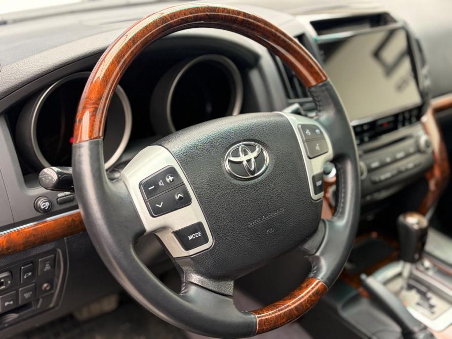 Toyota Land Cruiser 200 Series Ростов-на-Дону  - изображение 16