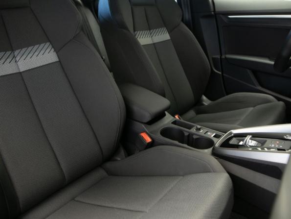 Audi A3 IV (8Y) с пробегом 2021 года, цена 3 100 000 рублей, 39872 км, хэтчбек, Автокод Объявления