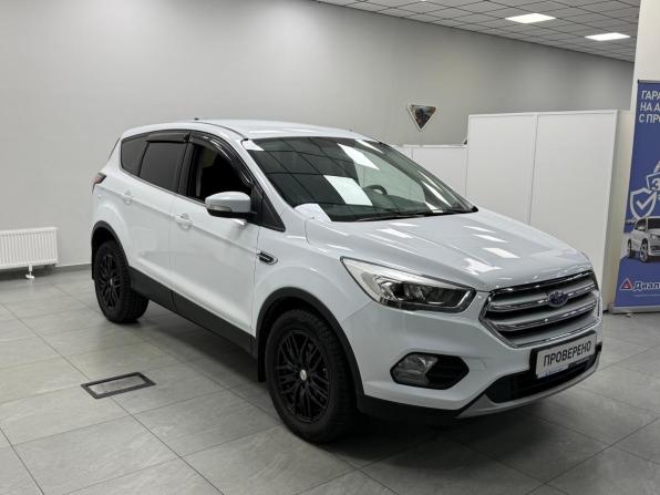 Ford Kuga II Рестайлинг с пробегом 2017 года, цена 1 770 000 рублей, 89901 км, внедорожник, Автокод Объявления