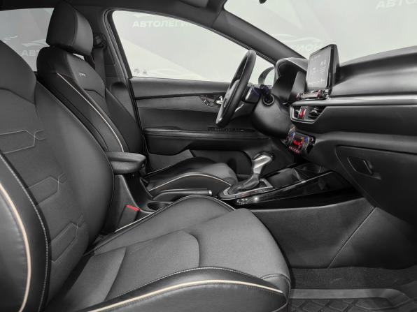 Kia Cerato IV с пробегом 2021 года, цена 2 250 000 рублей, 60750 км, седан, Автокод Объявления