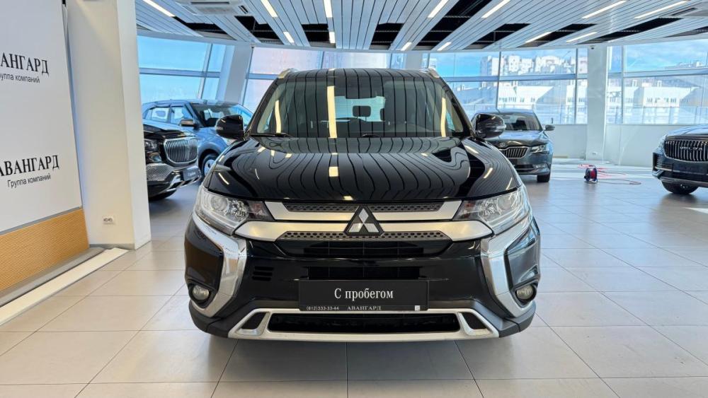 Mitsubishi Outlander III Рестайлинг 3 Санкт-Петербург  - изображение 3