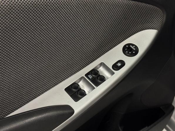 Hyundai Solaris I с пробегом 2013 года, цена 780 000 рублей, 131000 км, седан, Автокод Объявления