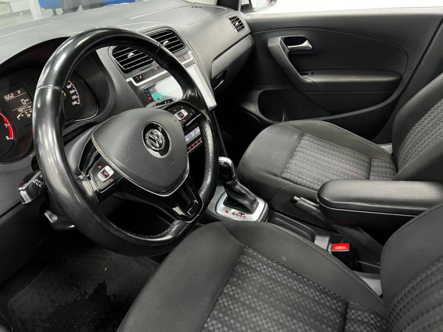 Volkswagen Polo V Рестайлинг Казань  - изображение 14