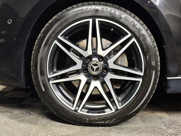 Mercedes-Benz V-Класс III (W447) Рестайлинг с пробегом 2019 года, цена 8 812 660 рублей, 147708 км, минивэн, Автокод Объявления