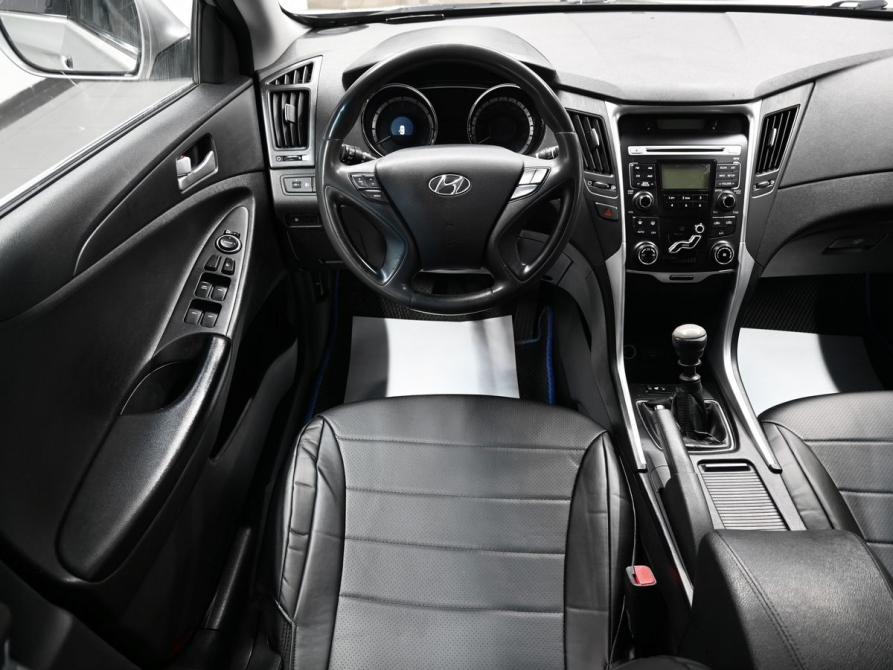 Hyundai Sonata VI (YF) Тверь  - изображение 11