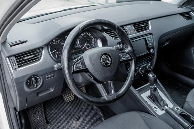 Skoda Octavia III (A7) с пробегом 2015 года, цена 1 075 000 рублей, 167000 км, лифтбек, Автокод Объявления