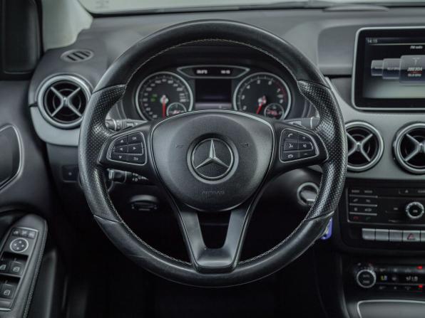 Mercedes-Benz B-Класс II (W246) Рестайлинг с пробегом 2015 года, цена 1 485 000 рублей, 145560 км, хэтчбек, Автокод Объявления