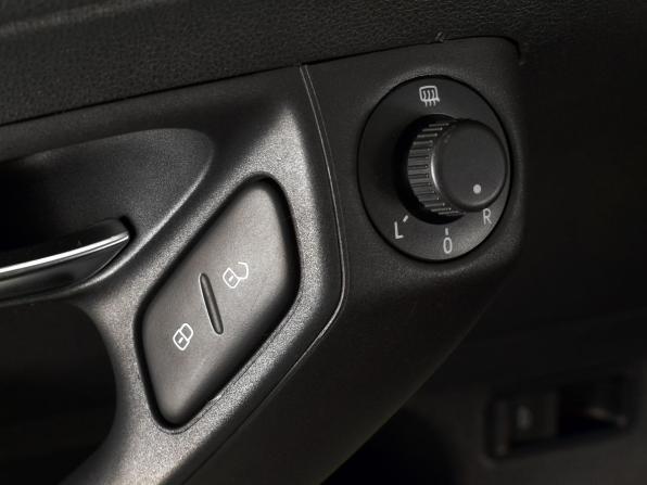Volkswagen Polo V Рестайлинг с пробегом 2016 года, цена 1 149 995 рублей, 159172 км, седан, Автокод Объявления