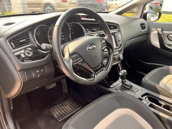 Kia Ceed II Рестайлинг с пробегом 2016 года, цена 1 380 000 рублей, 86206 км, хэтчбек, Автокод Объявления