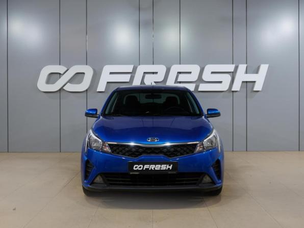 Kia Rio IV Рестайлинг с пробегом 2021 года, цена 1 899 000 рублей, 59551 км, седан, Автокод Объявления