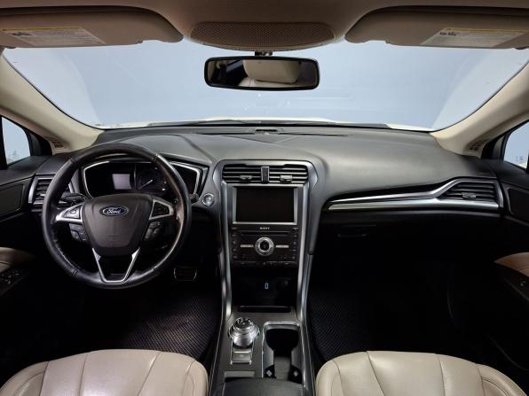 Ford Fusion (North America) II Рестайлинг с пробегом 2017 года, цена 1 279 000 рублей, 209000 км, седан, Автокод Объявления