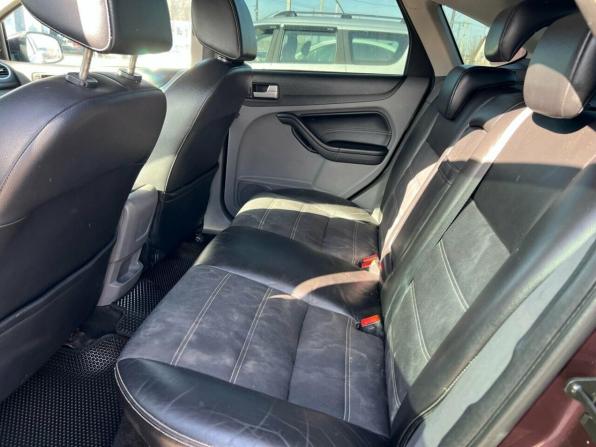 Ford Focus II Рестайлинг с пробегом 2008 года, цена 498 000 рублей, 236689 км, хэтчбек, Автокод Объявления