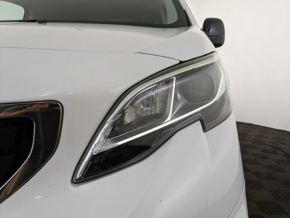 Peugeot Traveller I с пробегом 2020 года, цена 3 690 000 рублей, 115371 км, минивэн, Автокод Объявления