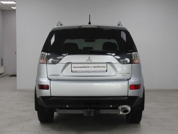 Mitsubishi Outlander II с пробегом 2008 года, цена 1 059 900 рублей, 240675 км, внедорожник, Автокод Объявления