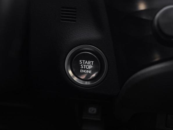 Lexus ES VII с пробегом 2019 года, цена 3 349 000 рублей, 151345 км, седан, Автокод Объявления