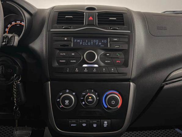 Lada (ВАЗ) Granta I Рестайлинг с пробегом 2019 года, цена 649 000 рублей, 98777 км, хэтчбек, Автокод Объявления