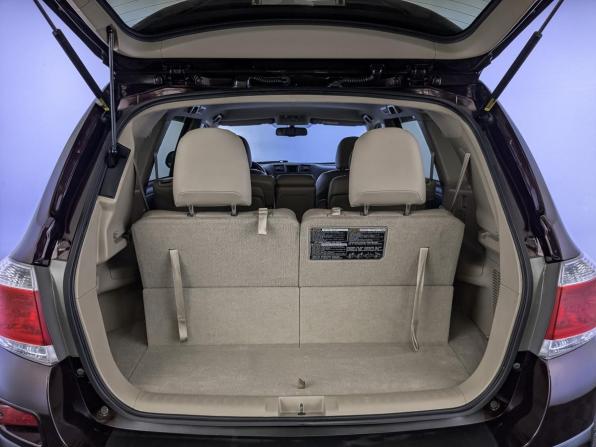 Toyota Highlander II (XU40) Рестайлинг с пробегом 2013 года, цена 1 995 000 рублей, 231320 км, внедорожник, Автокод Объявления