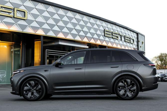 Li Auto (Lixiang) L7 I Рестайлинг с пробегом 2025 года, цена 7 328 000 рублей, 14801 км, внедорожник, Автокод Объявления