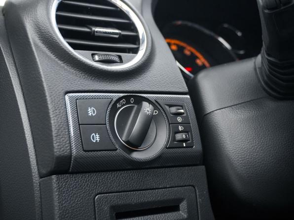 Opel Antara I Рестайлинг с пробегом 2012 года, цена 870 000 рублей, 175000 км, внедорожник, Автокод Объявления
