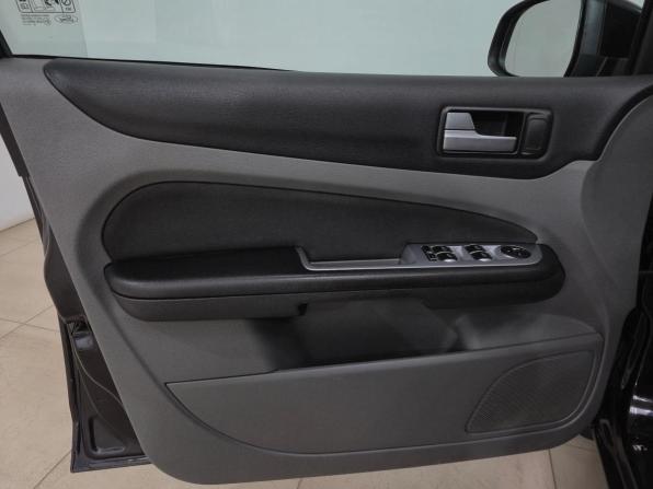Ford Focus II Рестайлинг с пробегом 2008 года, цена 540 000 рублей, 160400 км, седан, Автокод Объявления