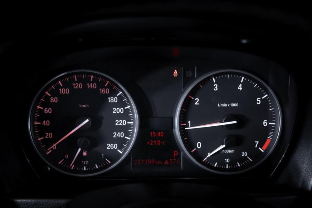 BMW 3 серии V (E90/E91/E92/E93) Рестайлинг Тюмень  - изображение 17