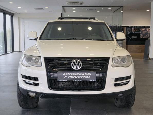 Volkswagen Touareg I Рестайлинг с пробегом 2010 года, цена 893 000 рублей, 208005 км, внедорожник, Автокод Объявления