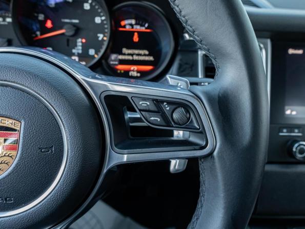 Porsche Macan I Рестайлинг с пробегом 2018 года, цена 3 729 000 рублей, 88256 км, внедорожник, Автокод Объявления
