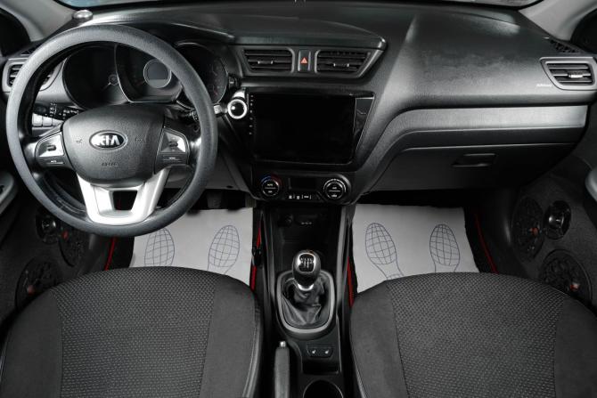 Kia Rio III с пробегом 2013 года, цена 899 000 рублей, 156000 км, седан, Автокод Объявления