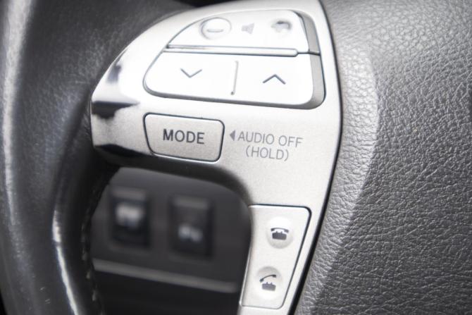 Toyota Camry VI (XV40) Рестайлинг с пробегом 2010 года, цена 1 109 000 рублей, 335236 км, седан, Автокод Объявления