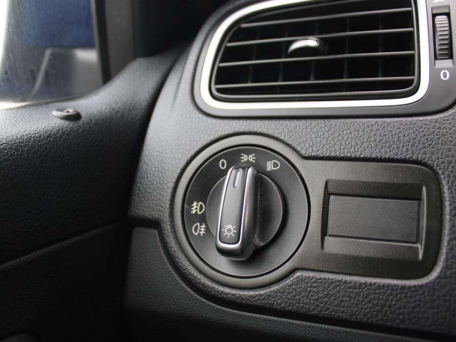 Volkswagen Polo V Рестайлинг Дзержинск  - изображение 12