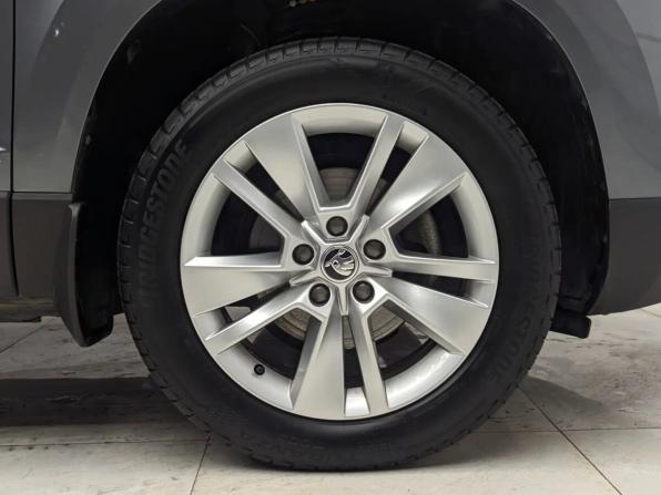 Skoda Karoq I с пробегом 2021 года, цена 2 490 000 рублей, 63000 км, внедорожник, Автокод Объявления