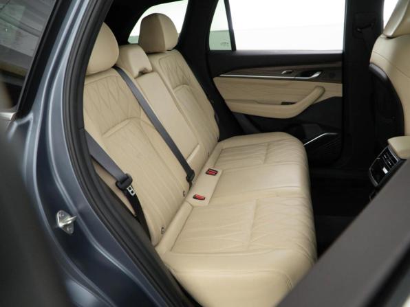 Geely Monjaro I Рестайлинг с пробегом 2024 года, цена 3 949 050 рублей, 23748 км, внедорожник, Автокод Объявления